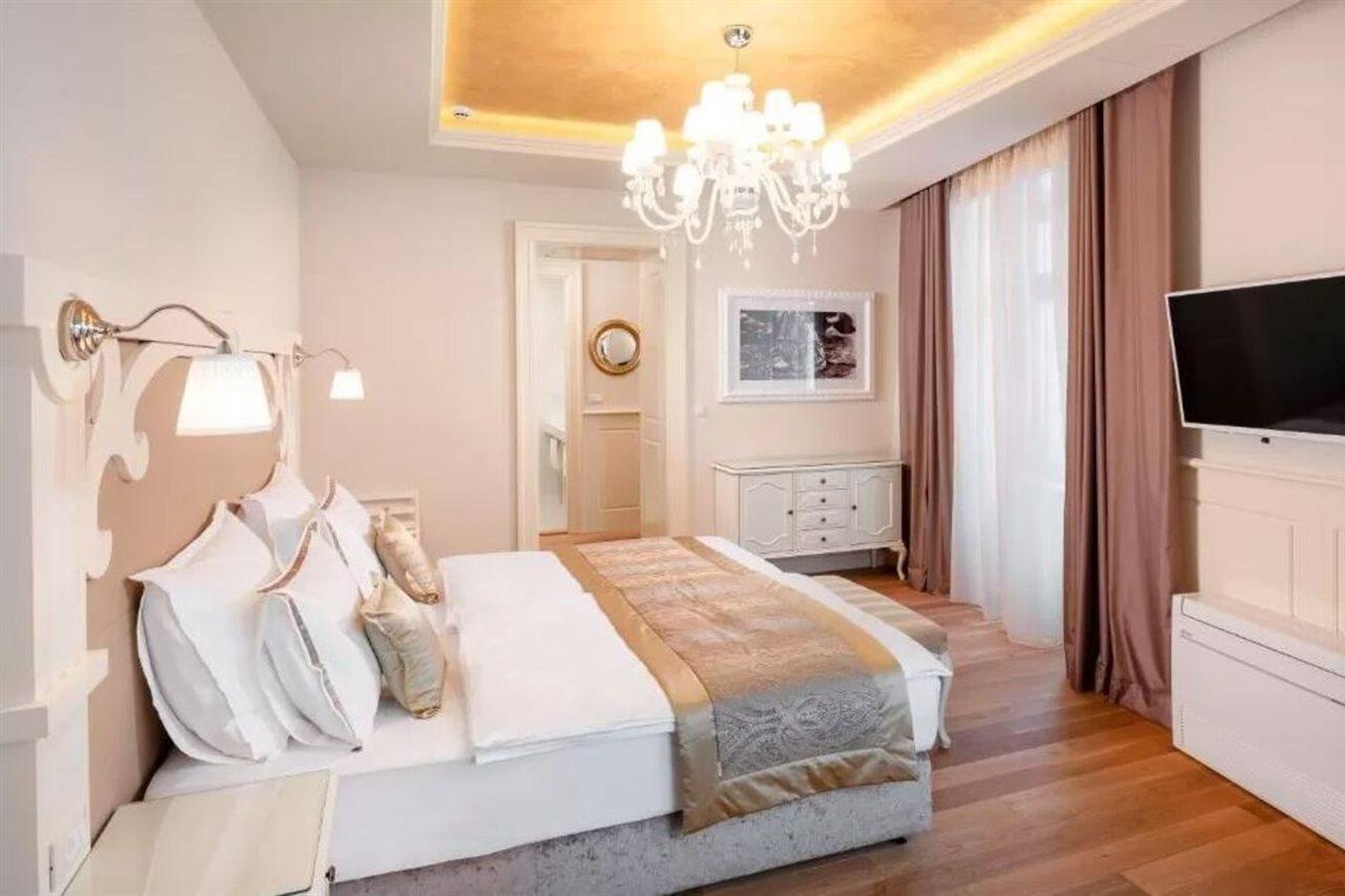 Piazza Heritage Hotel Split Bagian luar foto