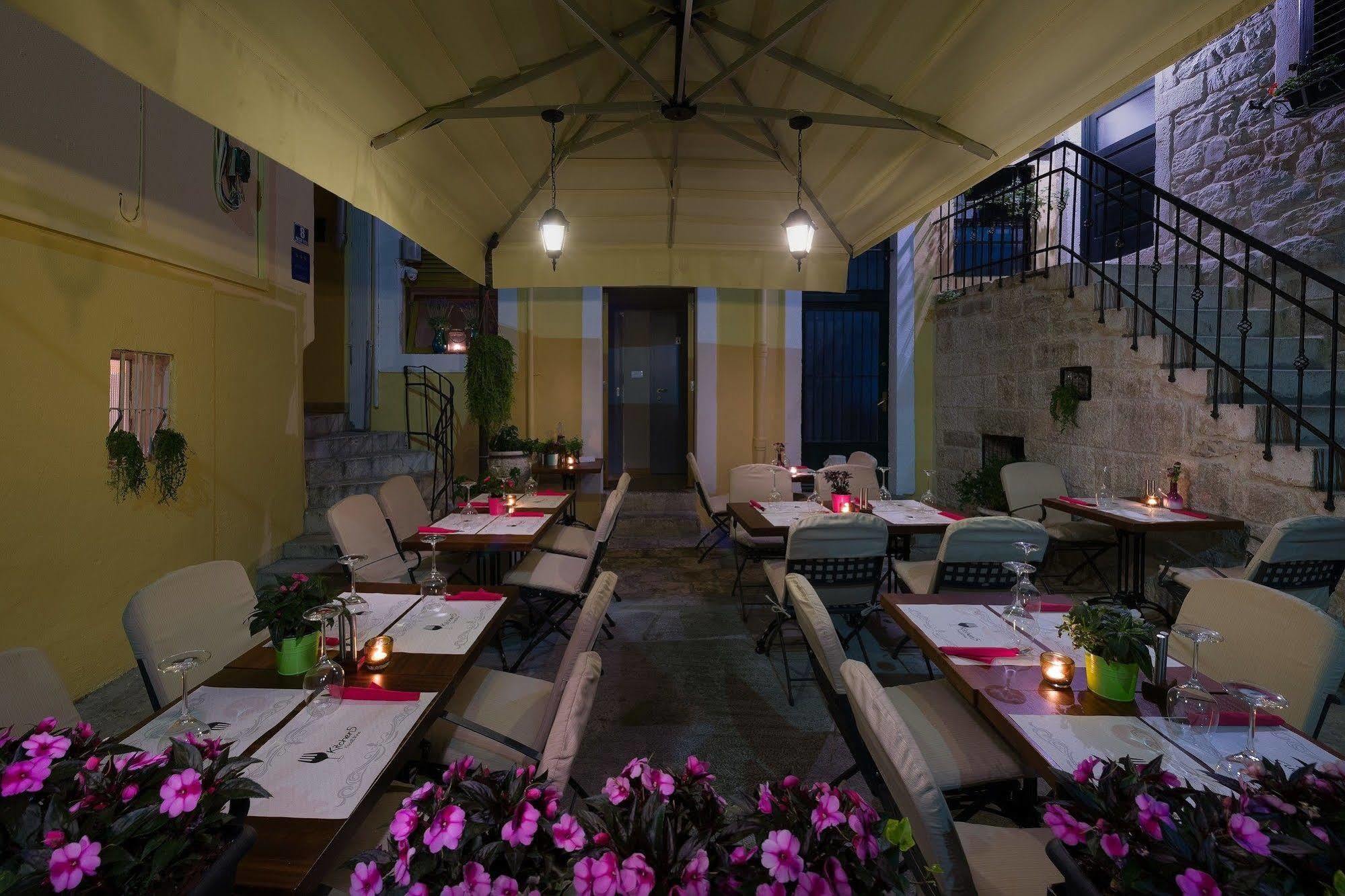 Piazza Heritage Hotel Split Bagian luar foto