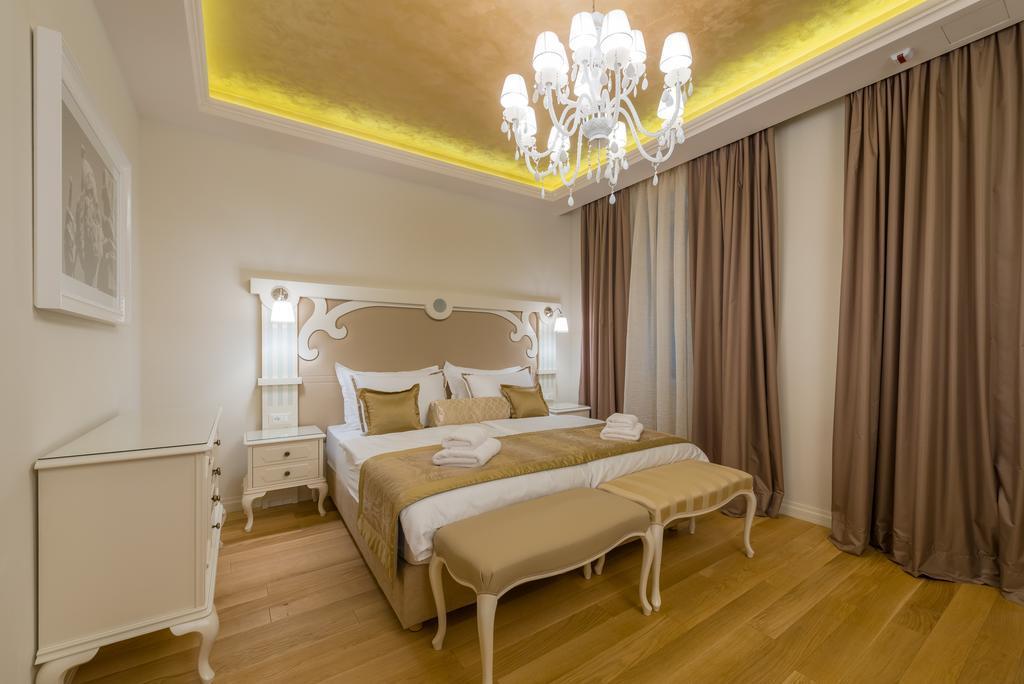 Piazza Heritage Hotel Split Bagian luar foto